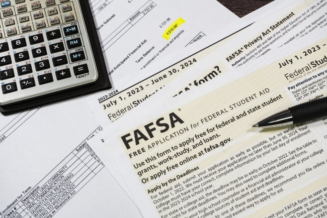 FAFSA Guide: Step-by-Step Instructions for 2026-27 Aid