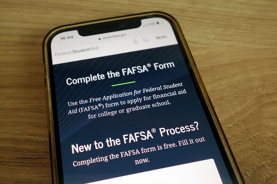 Incomplete FAFSA form