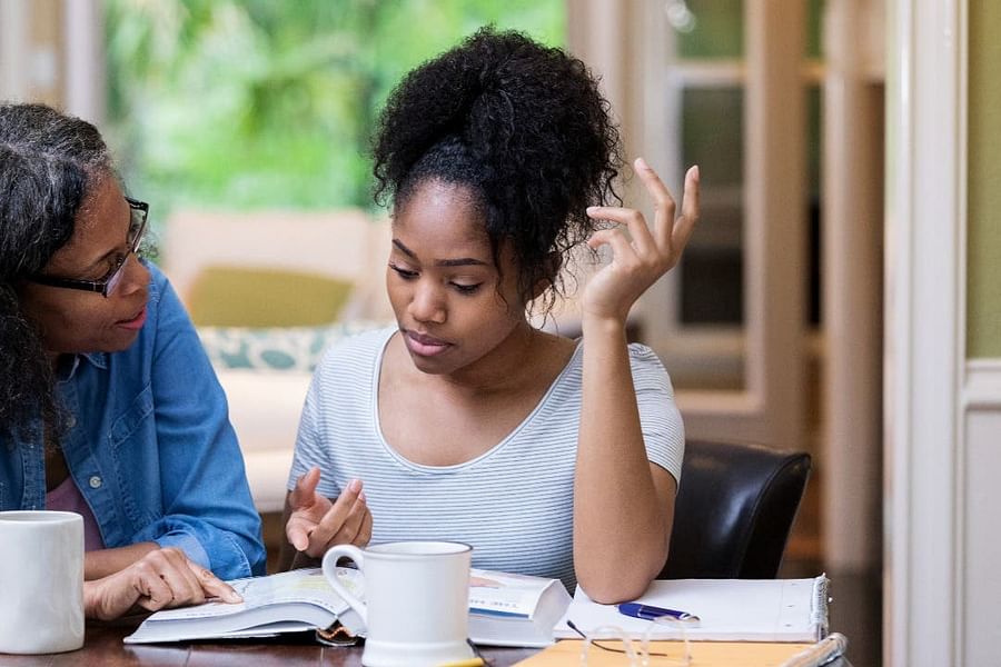 AOTC vs Lifetime Learning Credit program requirements